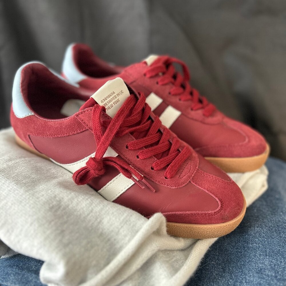 Steve Madden Hudsin Sneaker Size 10 Maroon Leather / Suede Upper Worn Twice!